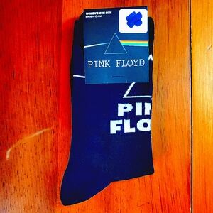 1 Pair NWT Pink Floyd Dark Side of the Moon Black Socks Fits 6-9.5 Womens Ladies